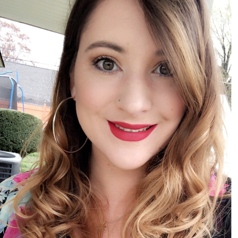 Meet your Posher, Jessica